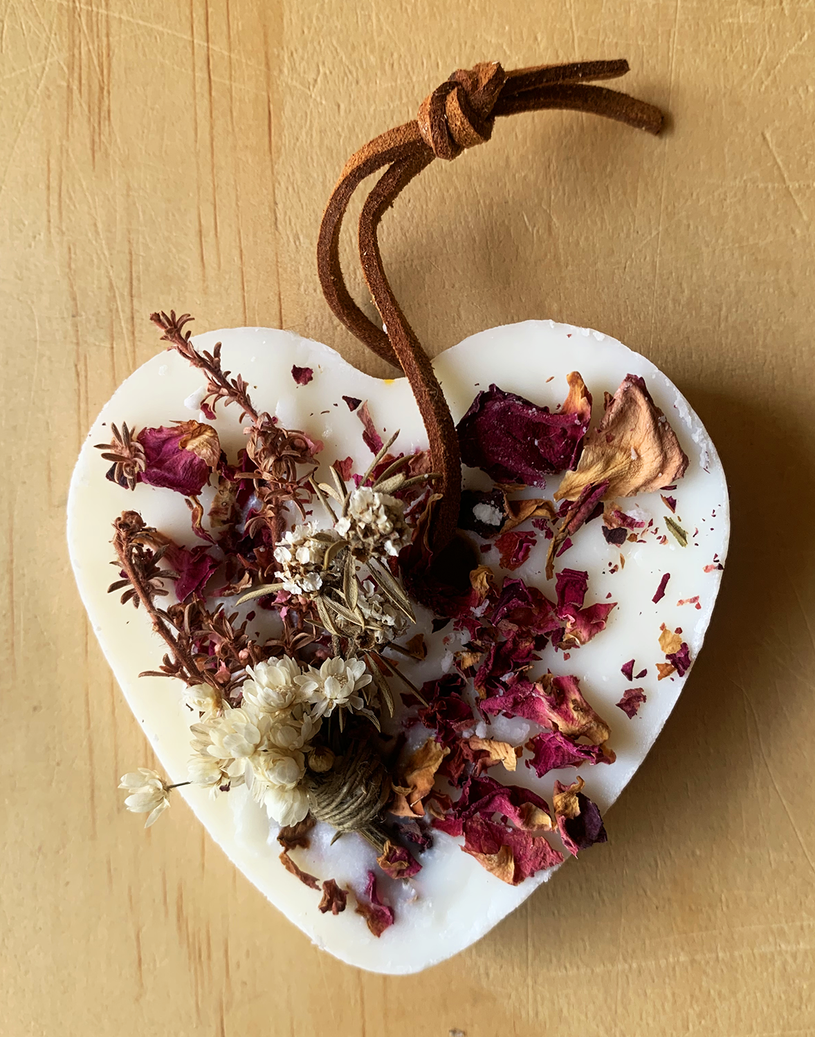 Rose & Geranium | Heart Shaped Soy Wax Wardrobe Tablet & Melt